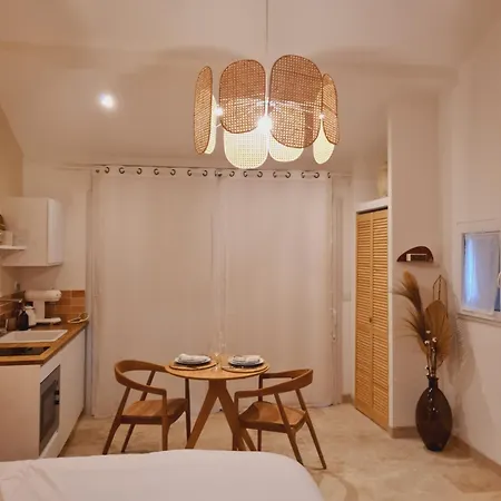 Bed & Breakfast Nuits D'audace 4*